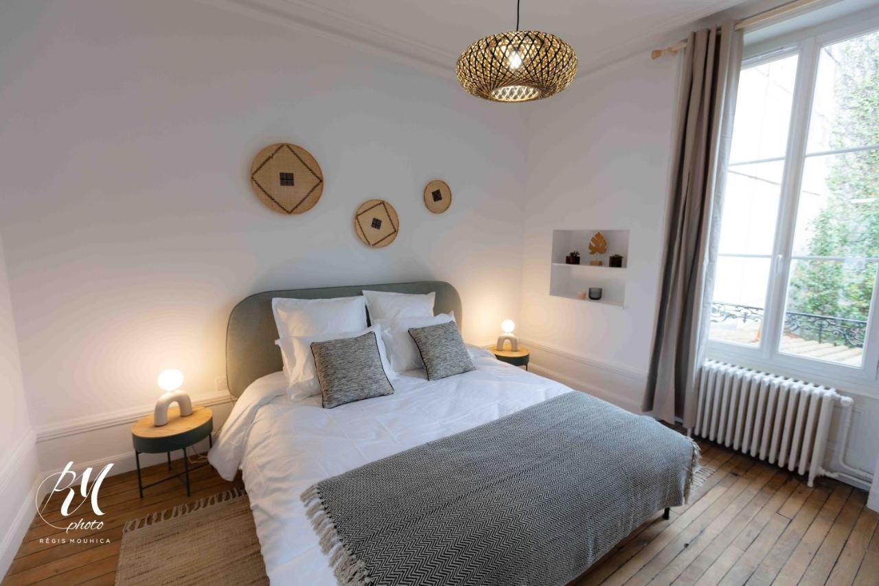 Le Petit Balzac T2 - Hypercentre Angouleme Apartment Luaran gambar